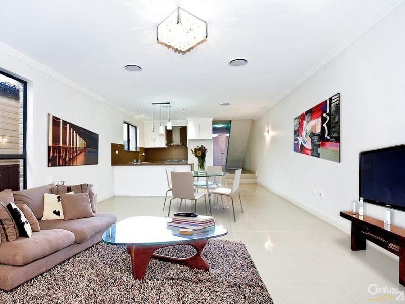 20B Fleet Street, Carlton NSW 2218