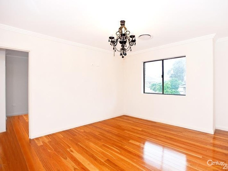 20B Fleet Street, Carlton NSW 2218