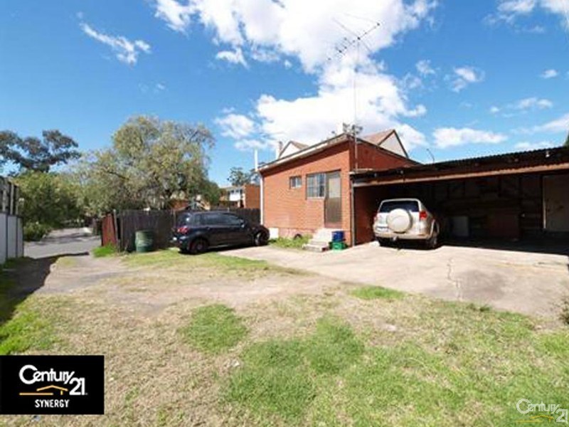 231-233 High Street, Penrith NSW 2750