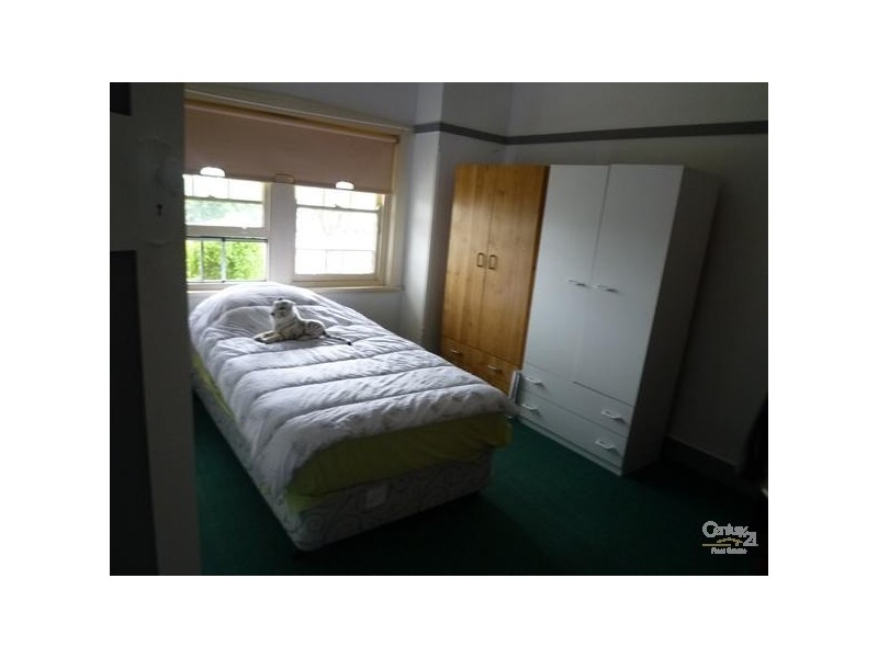 13 Cronulla, Carlton NSW 2218