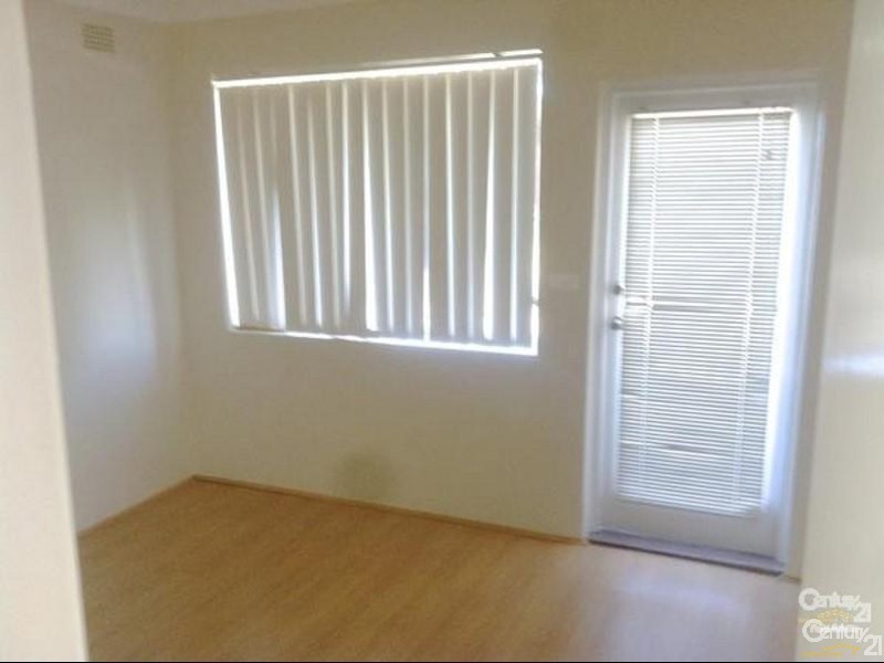 1/41 Augusta Street, Punchbowl NSW 2196