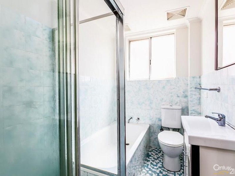 1/41 Augusta Street, Punchbowl NSW 2196