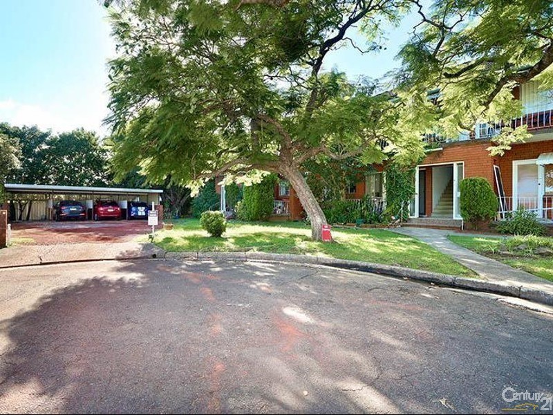 4/6 Kresser Street, Canterbury NSW 2193