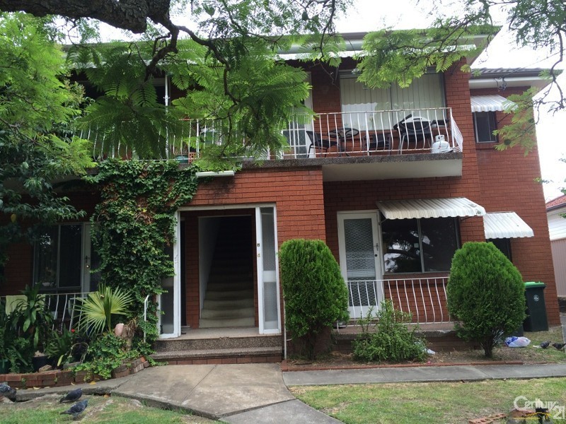 4/6 Kresser Street, Canterbury NSW 2193