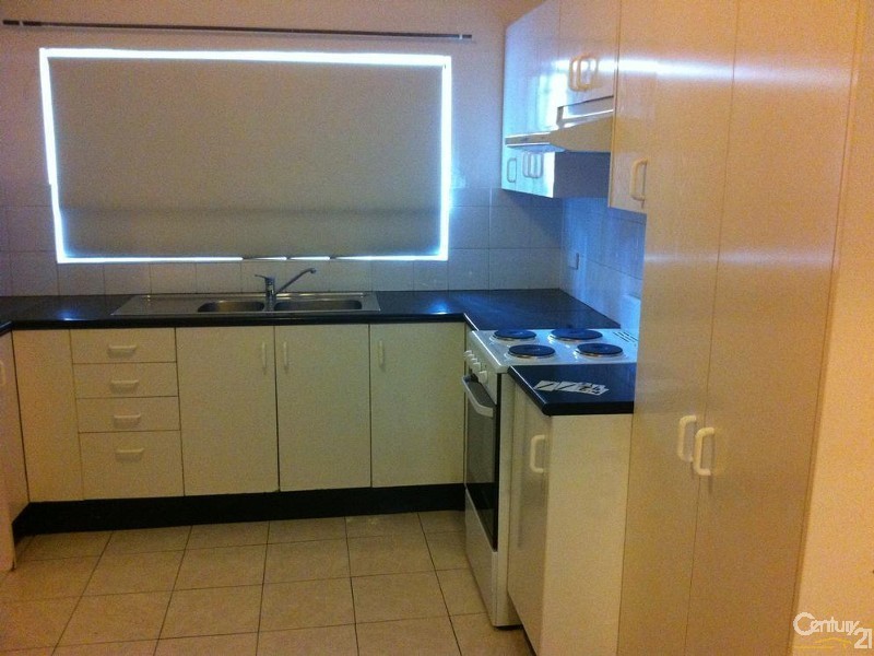 1/4 Abergeldie Street, Dulwich Hill NSW 2203