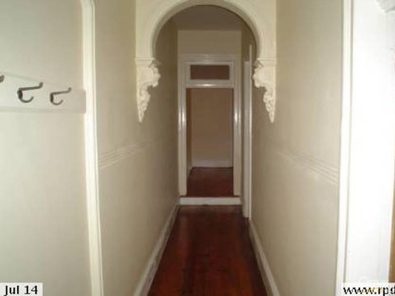 12 Pearl Street, Newtown NSW 2042