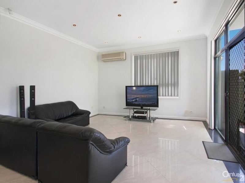 42 Berna Street, Canterbury NSW 2193