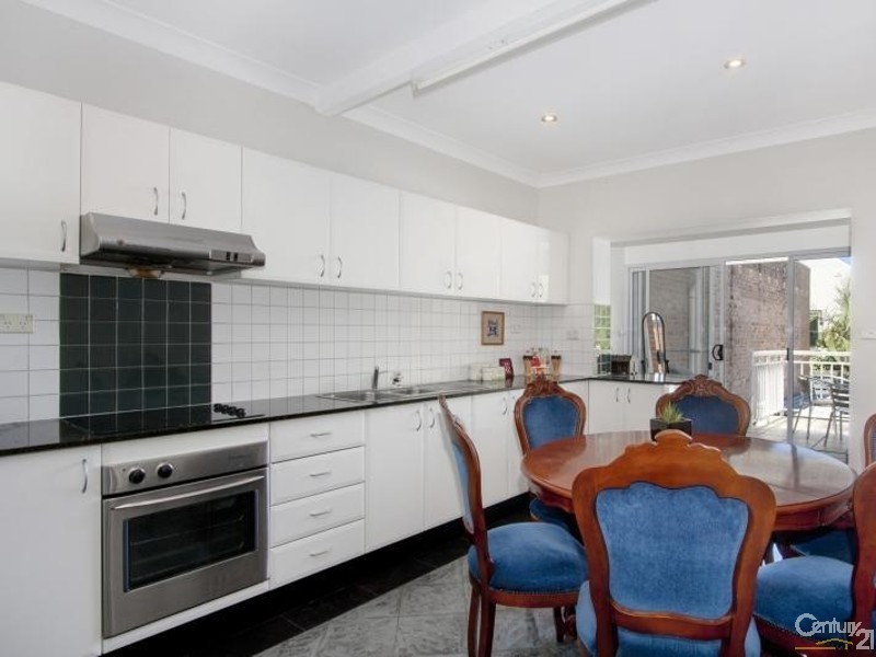 168 Enmore Road, Newtown NSW 2042