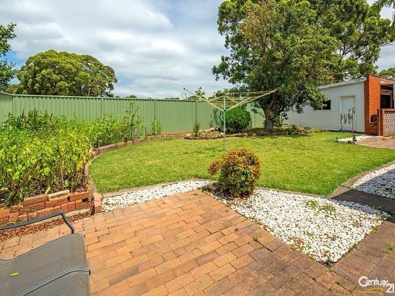 16 Booyong Avenue, Caringbah NSW 2229