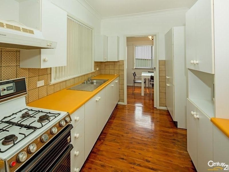 16 Booyong Avenue, Caringbah NSW 2229