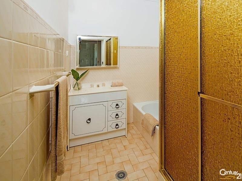 16 Booyong Avenue, Caringbah NSW 2229