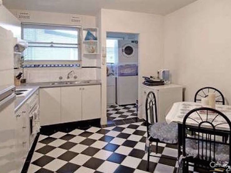 2/43-45 Livingstone Road, Petersham NSW 2049