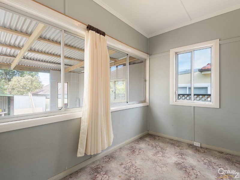 73 Sphinx Ave, Revesby NSW 2212