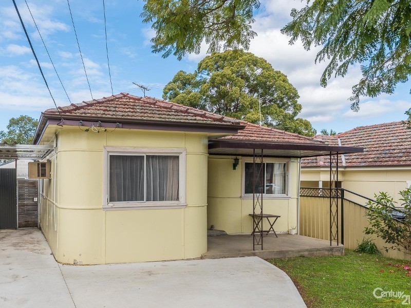73 Sphinx Ave, Revesby NSW 2212