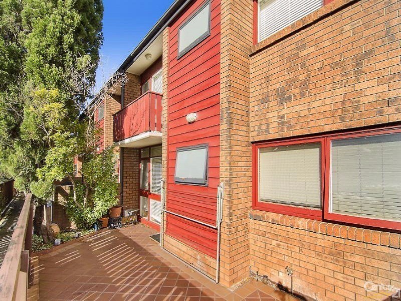 9/6 Pearson Street, Gladesville NSW 2111