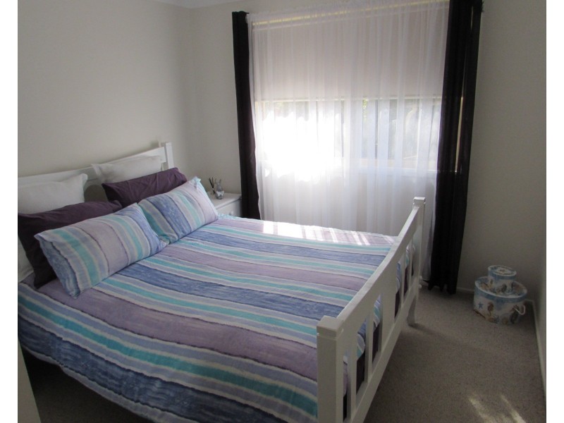 42 Mummaga Lake Drive, Dalmeny NSW 2546