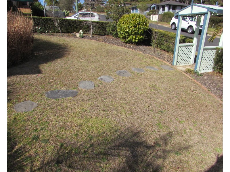 42 Mummaga Lake Drive, Dalmeny NSW 2546