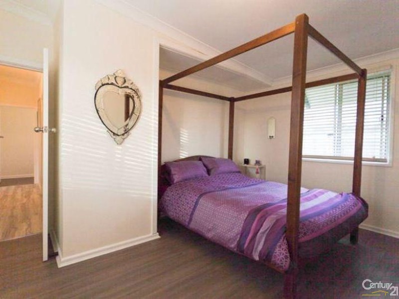 5 Nichelsen St, Narooma NSW 2546