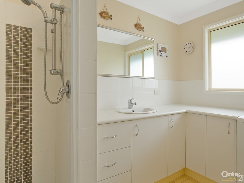 37 Baldwin Ave, Kianga NSW 2546