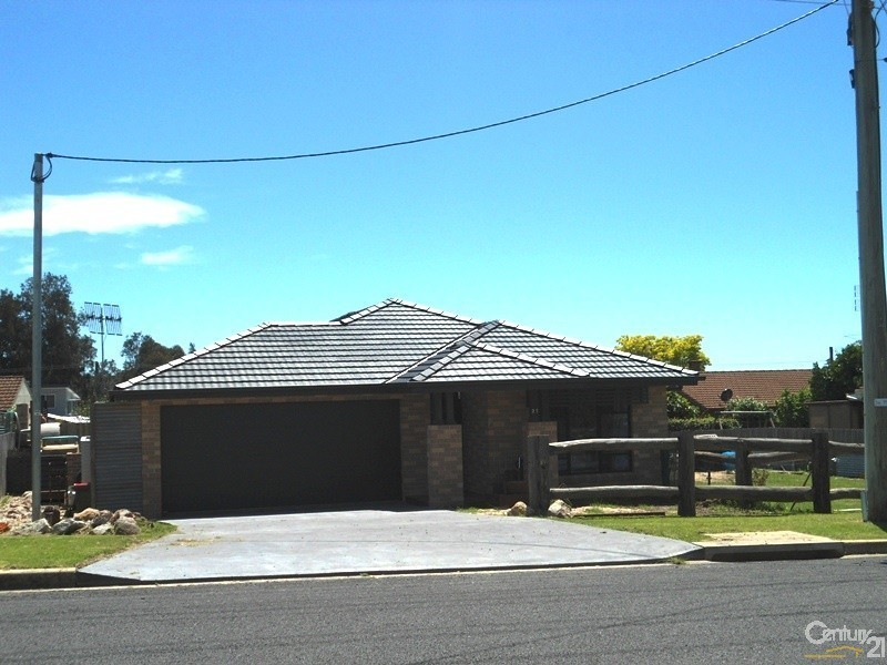 21  Binalong Street, Dalmeny NSW 2546