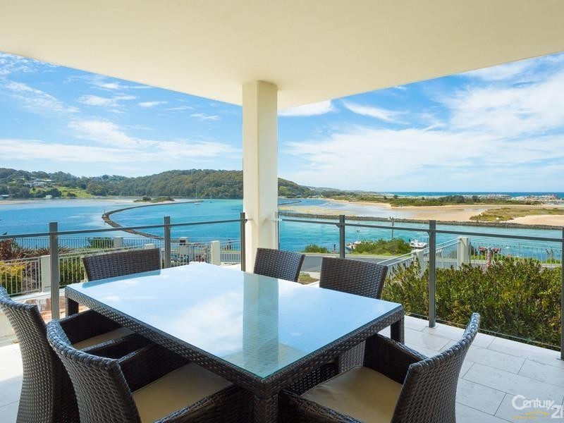 2/89 Campbell Street (Wharf Apartments), Narooma NSW 2546