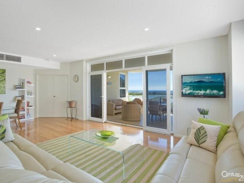 1/89 Campbell Street (Wharf Apartments), Narooma NSW 2546