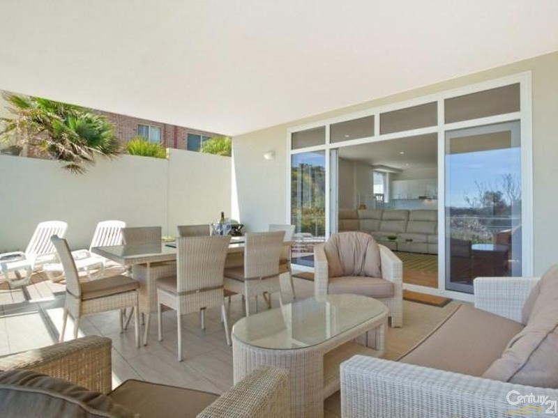 1/89 Campbell Street (Wharf Apartments), Narooma NSW 2546