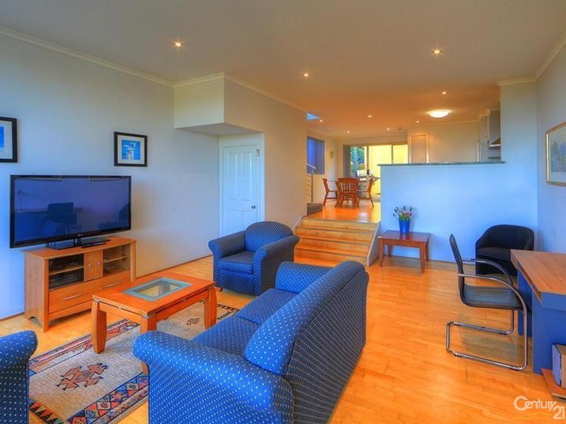 6/10 Marine Drive (Island View), Narooma NSW 2546