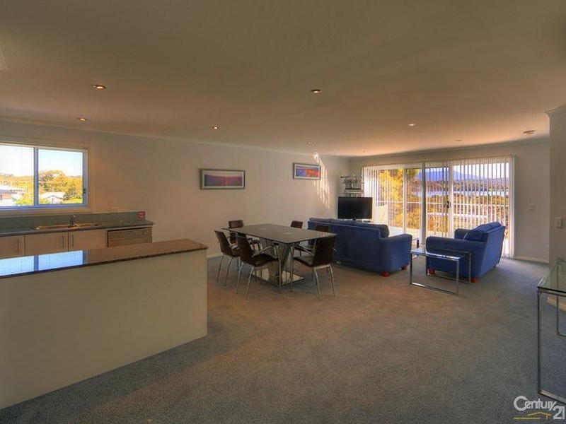10/4 Princes Highway (Boardwalk Apartments), Narooma NSW 2546