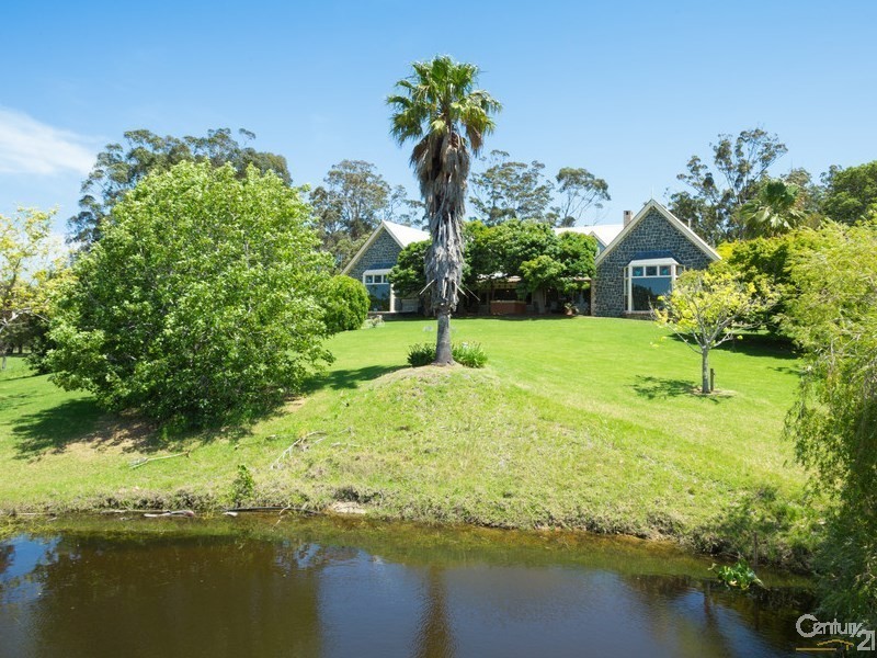38 Lilyvale Place, Narooma NSW 2546