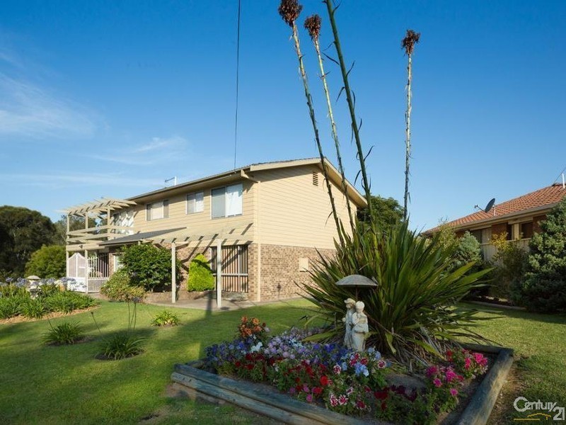 19 Mort Avenue, Dalmeny NSW 2546