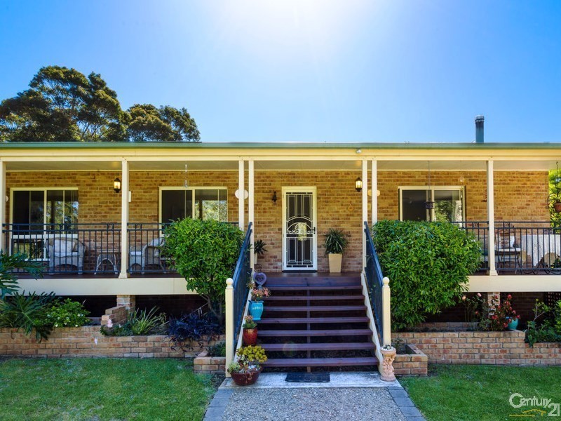 4 Martin Grove, Mystery Bay NSW 2546