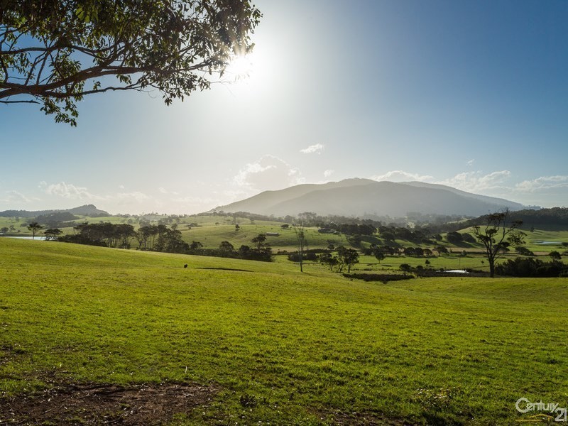 4 Martin Grove, Mystery Bay NSW 2546