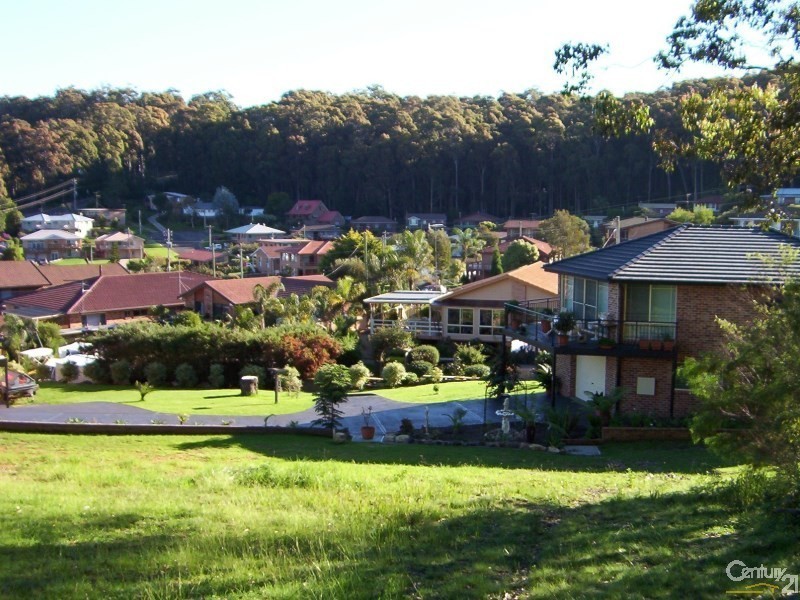 6 Alexander Place, North Narooma NSW 2546