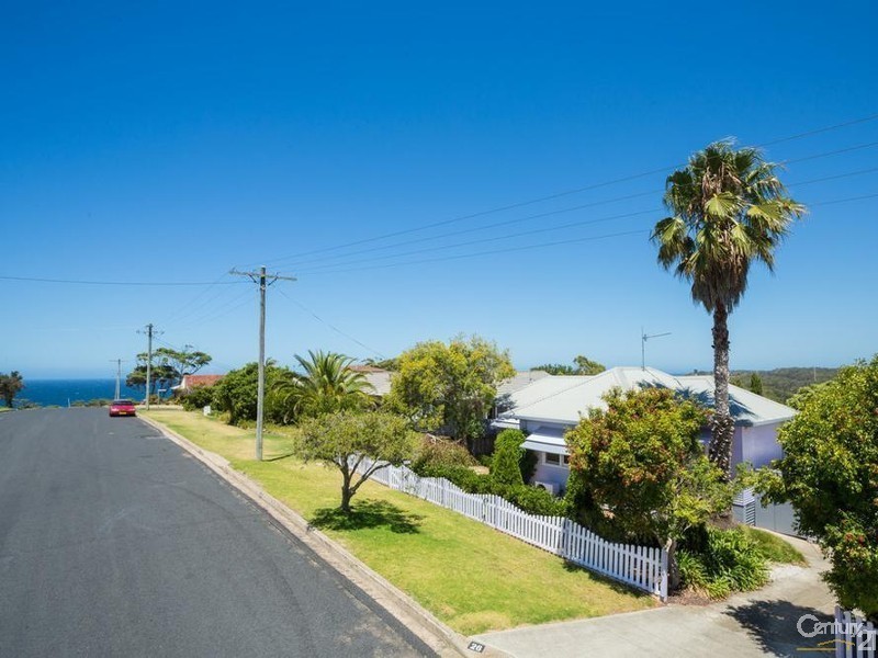 26 Tilba Street, Narooma NSW 2546