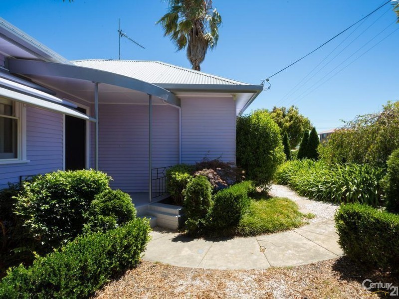 26 Tilba Street, Narooma NSW 2546