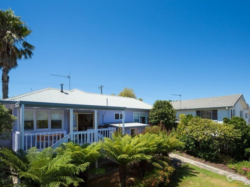 26 Tilba Street, Narooma NSW 2546
