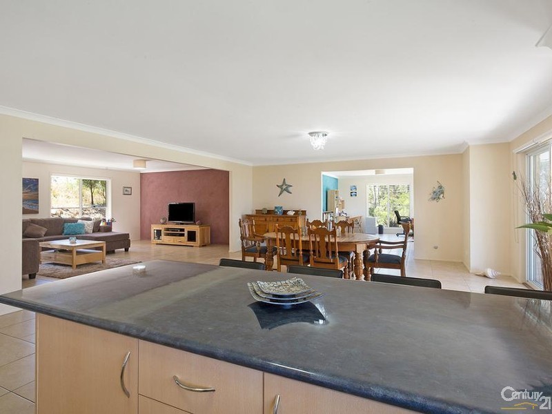 103 Rainforest Parkway, Narooma NSW 2546