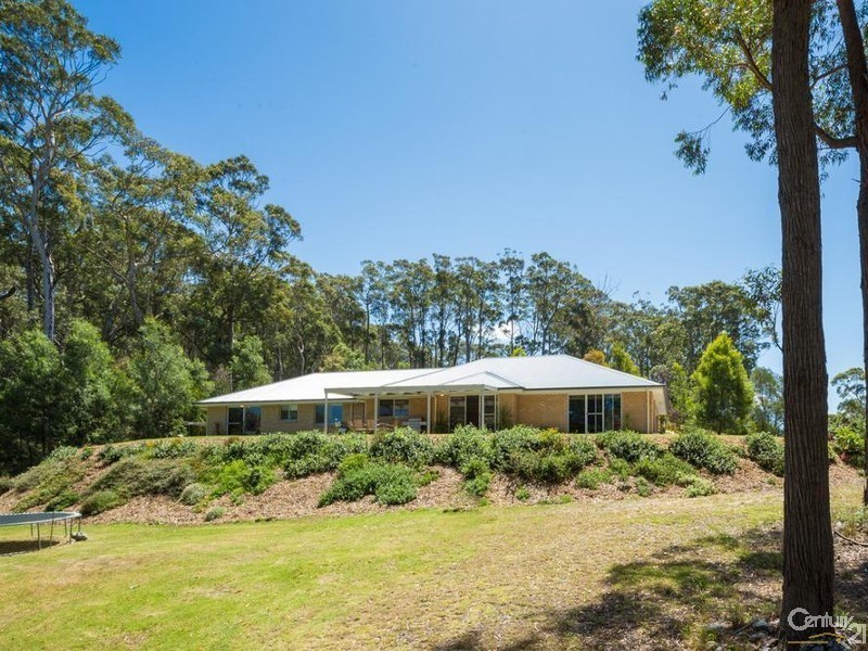 103 Rainforest Parkway, Narooma NSW 2546