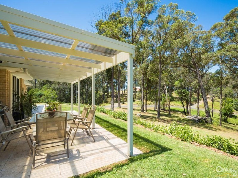 103 Rainforest Parkway, Narooma NSW 2546