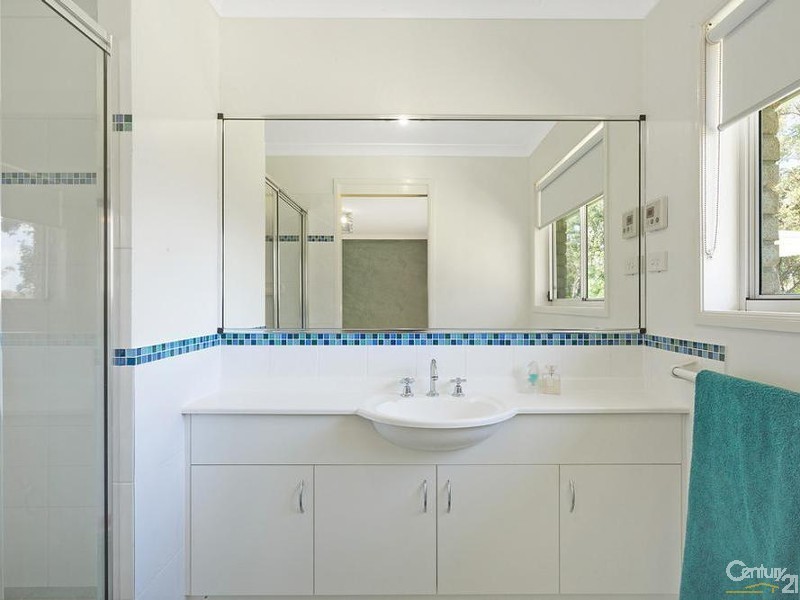 103 Rainforest Parkway, Narooma NSW 2546