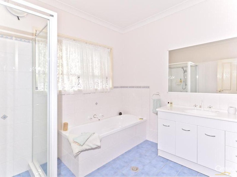 60 Noble Parade, Dalmeny NSW 2546