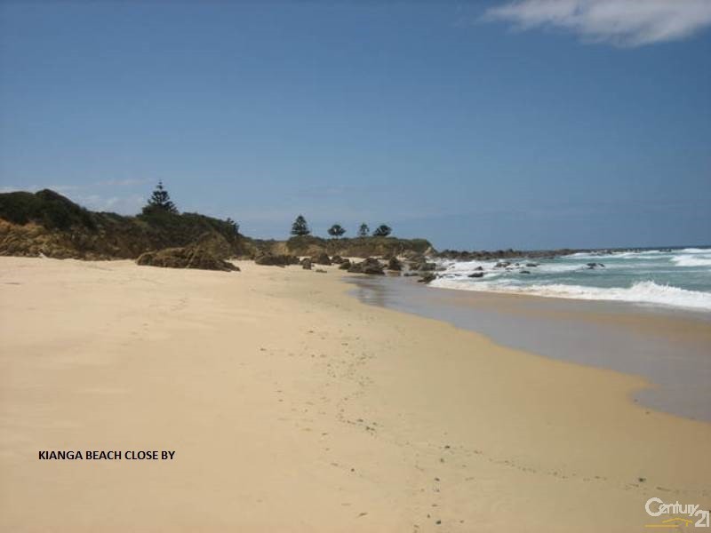 13 Hillside Crescent, Kianga NSW 2546