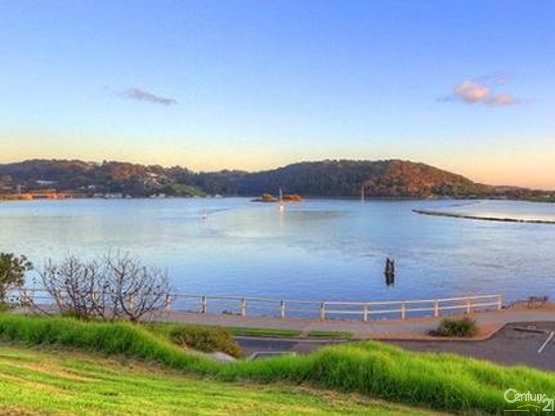 18/89-93 Campbell Street (Wharf Apartments), Narooma NSW 2546