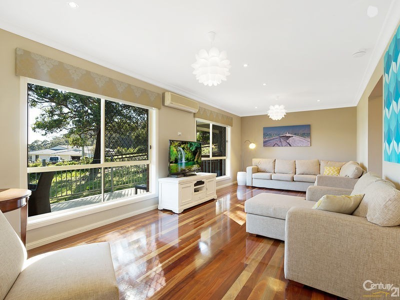 2 Gareth Avenue, Narooma NSW 2546