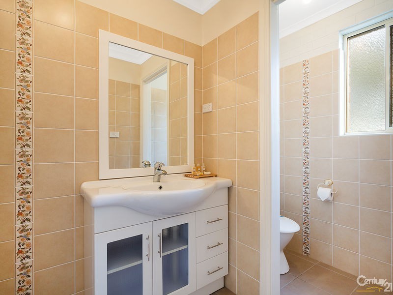 2 Gareth Avenue, Narooma NSW 2546