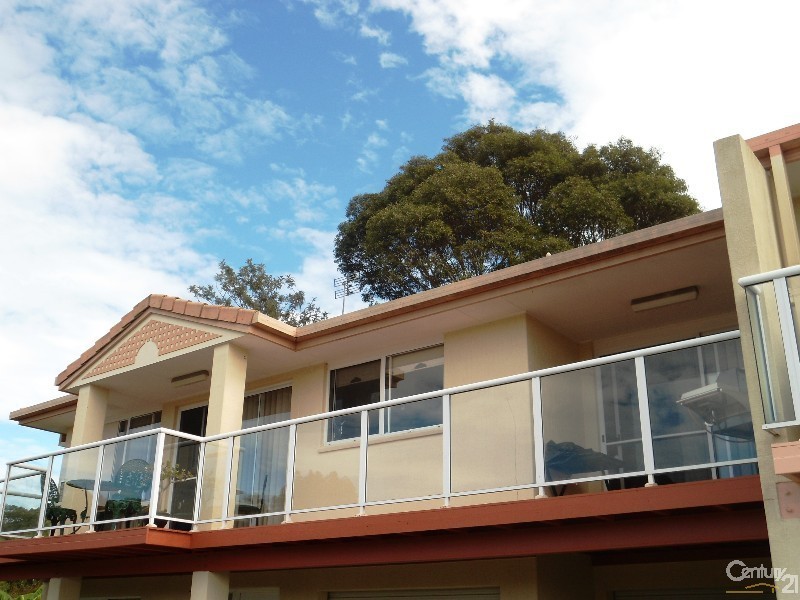 2/28 Marine Dr, Narooma NSW 2546