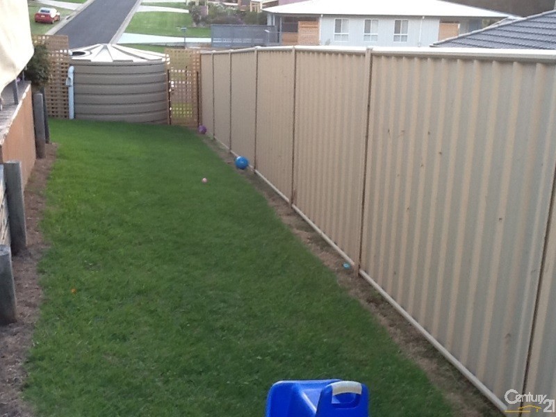 59 Warbler Crescent, North Narooma NSW 2546