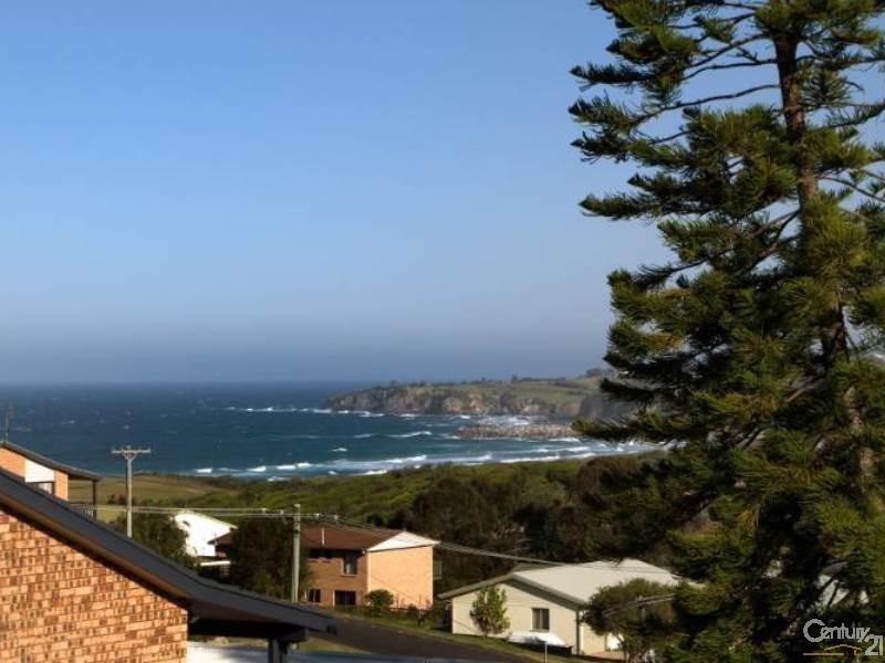 4 Baldwin Avenue, Kianga NSW 2546