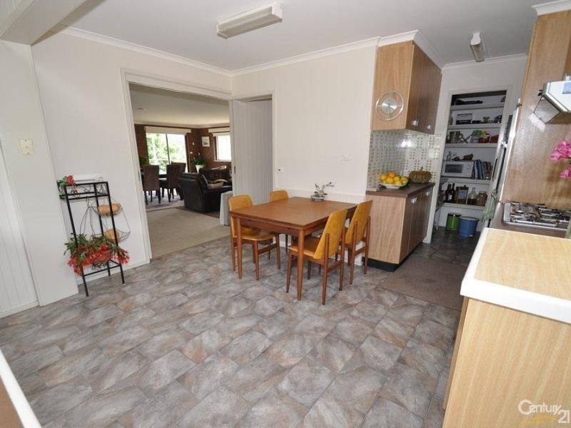 4 Baldwin Avenue, Kianga NSW 2546
